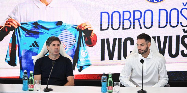 Sportske novosti – FOTO Goran Vučević kasnom objavom poslao jasnu poruku svim igračima Hajduka: ‘Živi za to…’