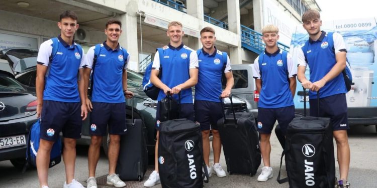 Sportske novosti – Farmaceuti otputovali u Radence, slovenska policija gledateljima zabranila dolazak na Slavenove utakmice!