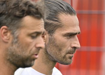 Sportske novosti – Garcia poručio svojim igračima: ‘Ne treba baš svaka lopta ići na Livaju!’