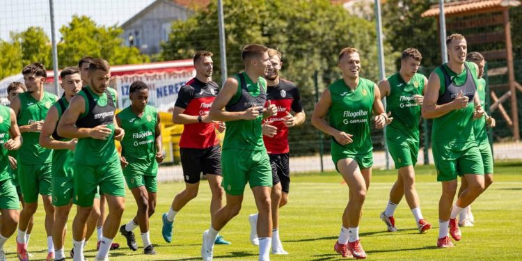 Sportske novosti – Goran Tomić poveo 28 igrača na pripreme u Sloveniju, na spisku nema Vinka Rozića