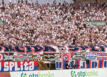 Sportske novosti – Hajdukovi navijači ruše rekord iz prošle sezone, euforija u Splitu je na vrhuncu!