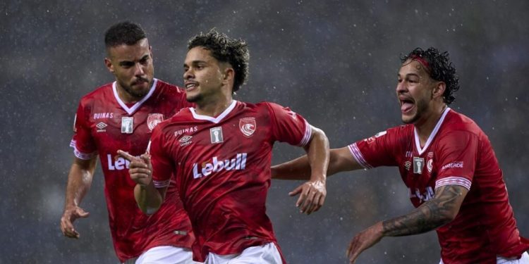 Sportske novosti – Imaju neslužbeno najbržeg nogometaša svijeta, sad šalju zanimljivu poruku: ‘Iz jedne smo drugačije stvarnosti’