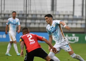 Sportske novosti – Jedan od najboljih igrača Rijeke srušio poznatu nogometnu priču: ‘Ja sam s kamena, trčiš dok te noge nose’