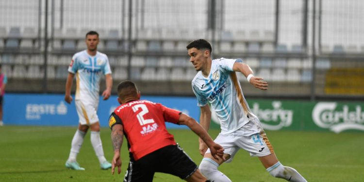 Sportske novosti – Jedan od najboljih igrača Rijeke srušio poznatu nogometnu priču: ‘Ja sam s kamena, trčiš dok te noge nose’