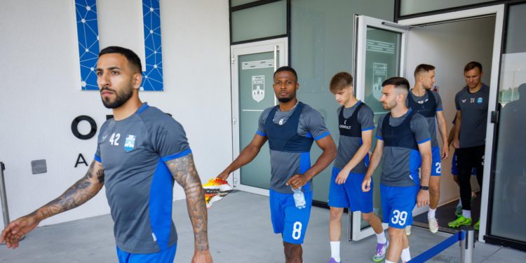 Sportske novosti – Kiša poremetila prvi dan Osijekovih priprema: Rožmanovu momčad čeka okršaj s Dynamom i još dva protivnika