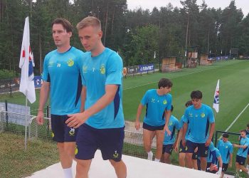 Sportske novosti – Kovačević se smije, dečki skaču u bačve s ledom, vozač autobusa konkurira Verstappenu