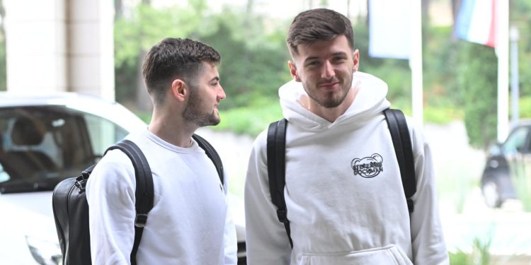 Sportske novosti – Mogu li Dinamove prinove zamijeniti Baturinu i Sučića? To je jedina linija u kojoj Plavi imaju iskustva…