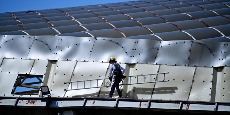 Sportske novosti – Ne da se ‘stari lav’: Poljud je spreman za europski uzvrat, a evo kakva ludnica čeka Ziru