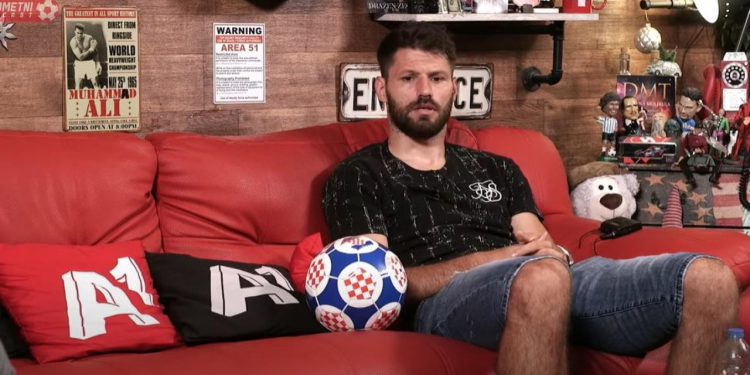 Sportske novosti – Petković otkrio: ‘Iskreno, tada nisam živio sportski… A to što sam doživio od Bišćana, nisam nikada od nikog’