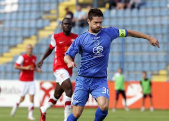 Sportske novosti – ‘Prevario’ pa ‘ispljuskao’ Dinamo, izubio naslov zbog ‘crne borše’, prvi izbacio klub iz ‘lige petice’, sad opet u Europi