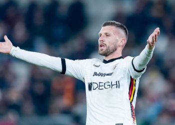 Sportske novosti – ‘Rebića mole kao da je svetac, a zapravo ucjenjuje Hajduk. Livaja i on su nebo i zemlja’