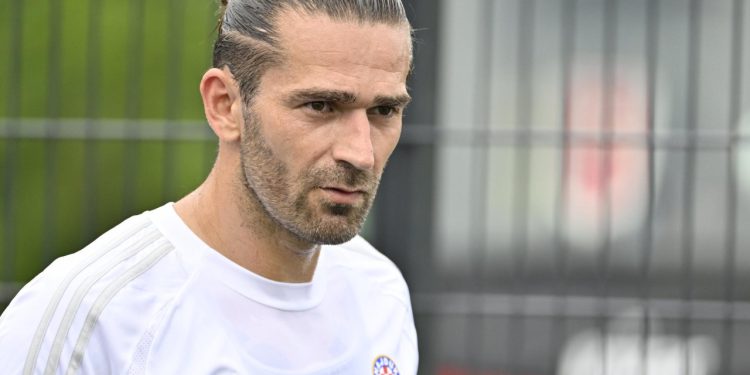 Sportske novosti – Skandalozna nova glasina o podmetanju Hajduku: ‘Zaštitar je od kluba tražio pet tisuća eura?’