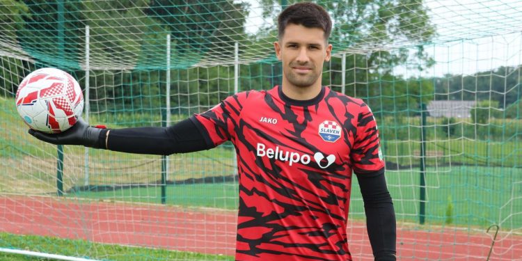 Sportske novosti – Slaven bez pola prve momčadi dobio četiri gola u ‘generalki’, ali i potvrdu