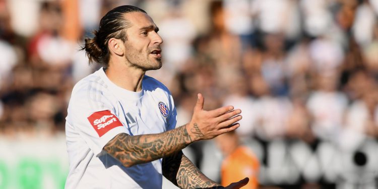 Sportske novosti – Slovenska policija za SN demantira Hajduk: ‘U sukobu je bilo ozlijeđenih, provodi se postupak protiv dvije osobe’