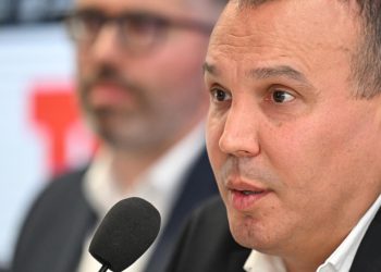 Sportske novosti – U Hajduku nije napravio ništa, a dobit će najveću odštetu u povijesti! I ima postotak od prodaje svakog igrača!?