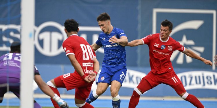 Sportske novosti – U Sloveniji je bio samozatajan, ali prošao je ‘maksimirsku inicijaciju’ i zaradio veliki pljesak tribina