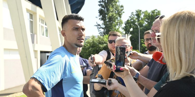 Sportske novosti – U zadnji čas otkazao liječnički i došao u Zagreb: ‘Sve sam dogovorio s klubom iz Bundeslige, a onda me nazvao Boban’