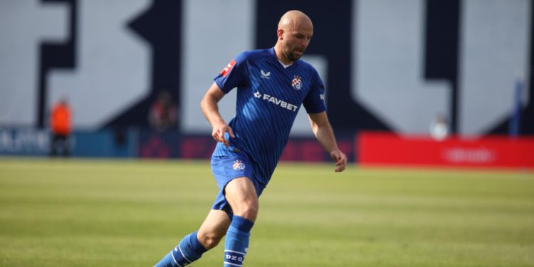 Sportske novosti – UŽIVO: Kovačević debitira na klupi Modrih! Pogledajte prvi sastav ‘novog’ Dinama