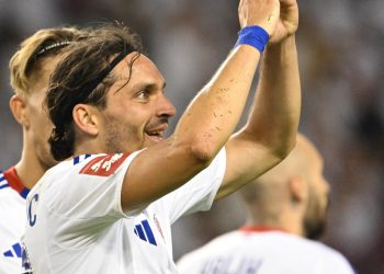 Sportske novosti – VIDEO: Ludilo u Splitu! Pogledajte gol koji je dignuo puni stadion na noge