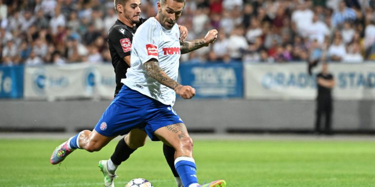 Sportske novosti – VIDEO Pogledajte kako se Livaja ‘prošetao’ terenom i majstorski zabio gol koji je riješio utakmicu