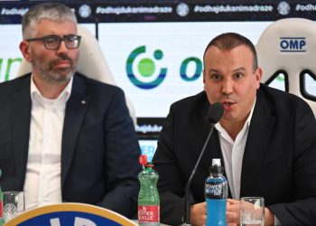 Sportske novosti – Vitalijevo veliko pismo: ‘Ovo nije učinio ni jedan sportski direktor. Za Hajduk vrijedi isto što i za Barcu’