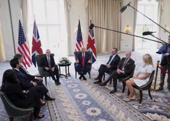 Starmer jučer izgledao kao mrtvac: Pod Trumpovim je pritiskom po pitanju Gaze i migrantske politike