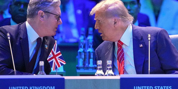 Starmer ‘prihvaća pozivnicu’ da posjeti Trumpa tijekom očekivanog putovanja u Škotsku