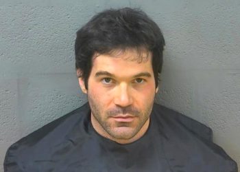 Stjuars koji je potajno snimao djevojke u avionu u kupaonici zatvorenih nešto manje od 20 godina