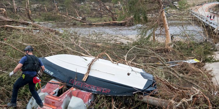 Što znati o bljeskalicama u Teksasu u kojima je poginulo gotovo 70 ljudi
