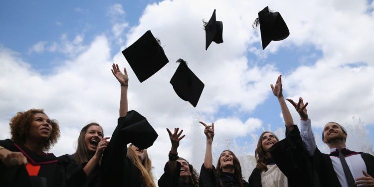 Studentski zajmovi Grad uskoro bi mogli biti ograničeni. Evo što bi to moglo značiti za vas