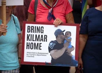 Sudac naređuje puštanje Kilmar Abrega Garcia iz zatvora dok je led blokiran da ga odmah deportira