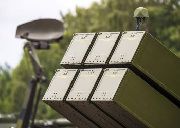 Šum transatlantske komunikacije i nesloga EU: Četiri zemlje odustaju od plana