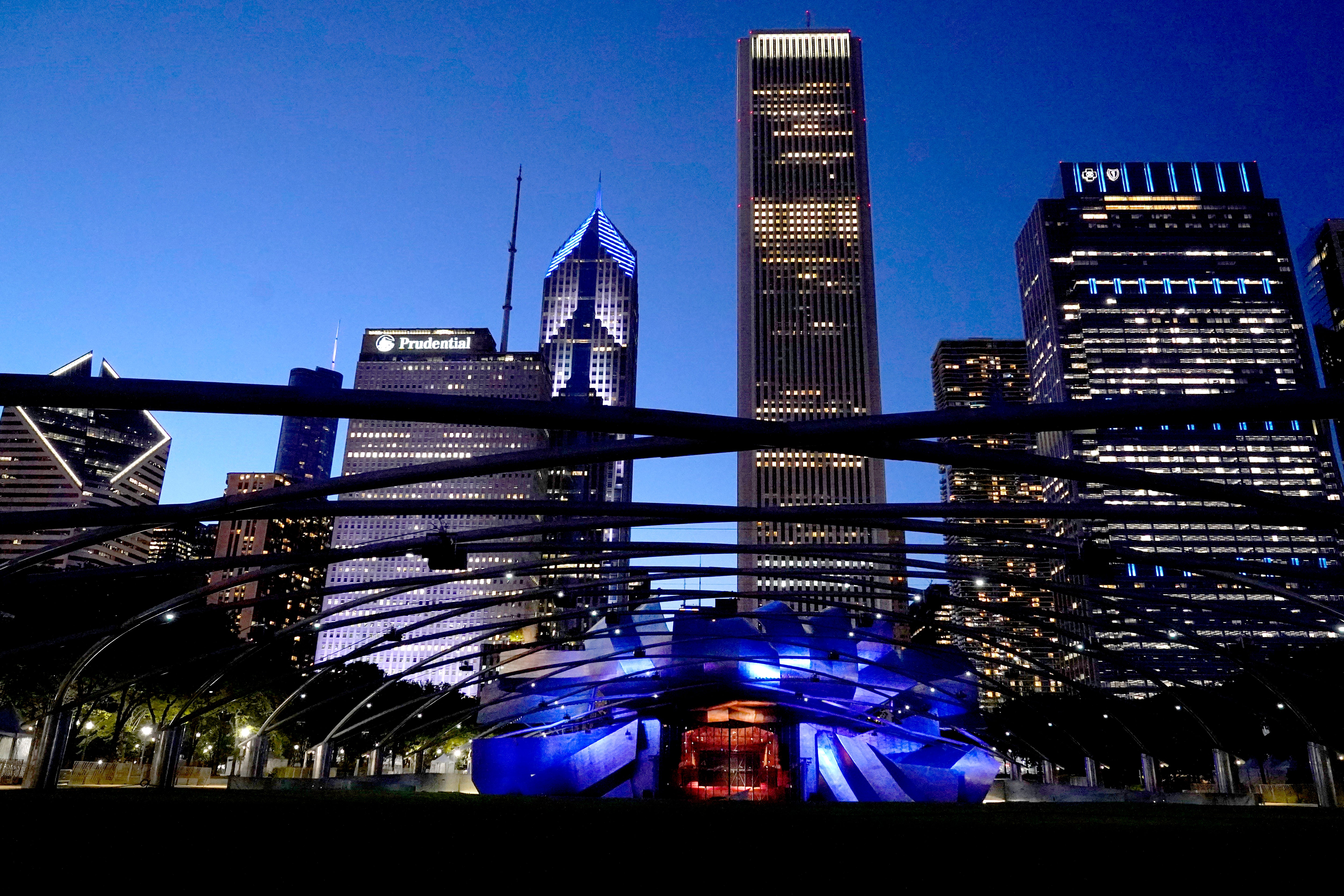 Srednjozapadnici borave na Srednjem zapadu - tek se presele u Chicago
