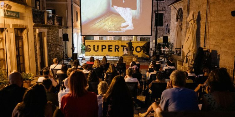 Supertoon sljedećih pet dana dovodi animirane filmove i glazbene spotove na Goricu, Malu ložu i u Đardin