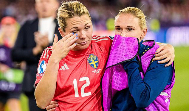 Švedski golman donosi presudu s X ocjenom zbog poraza od penala od strane Engleske-nakon što je plamtila spot-udarcu koja bi pobijedila u igri nad barom