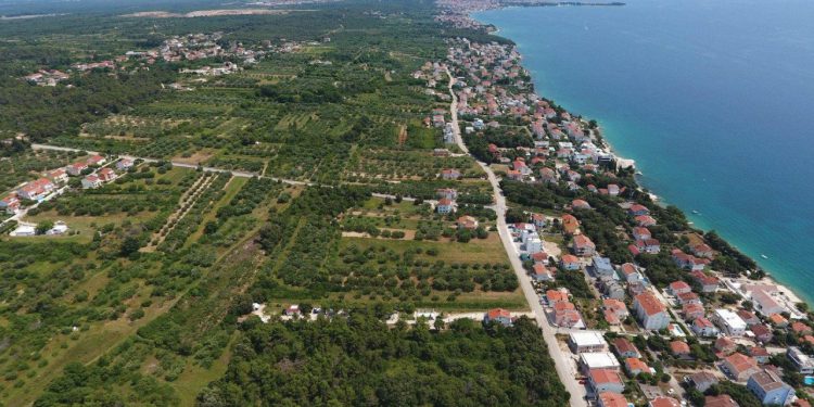 Sveučilište objavilo monografiju o identitetu Kožina: “Posljednjih desetljeća obilježava ga sveobuhvatna preobrazba zbog turizma”