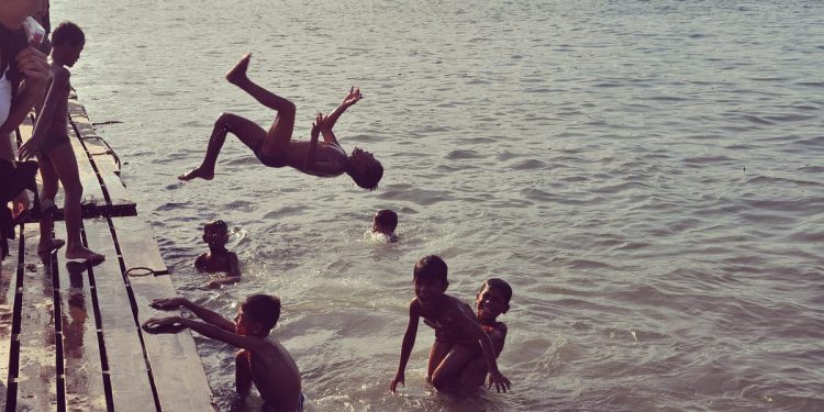 Svjetski je dan prevencije utapanja – Poražavajuće velik broj djece ne zna plivati!