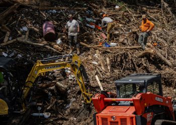 Texas Poplava najnovije: NASA se pridružuje potrazi sa specijaliziranim zrakoplovom, jer se broj umrlih povećava na 119, sa 170 još uvijek