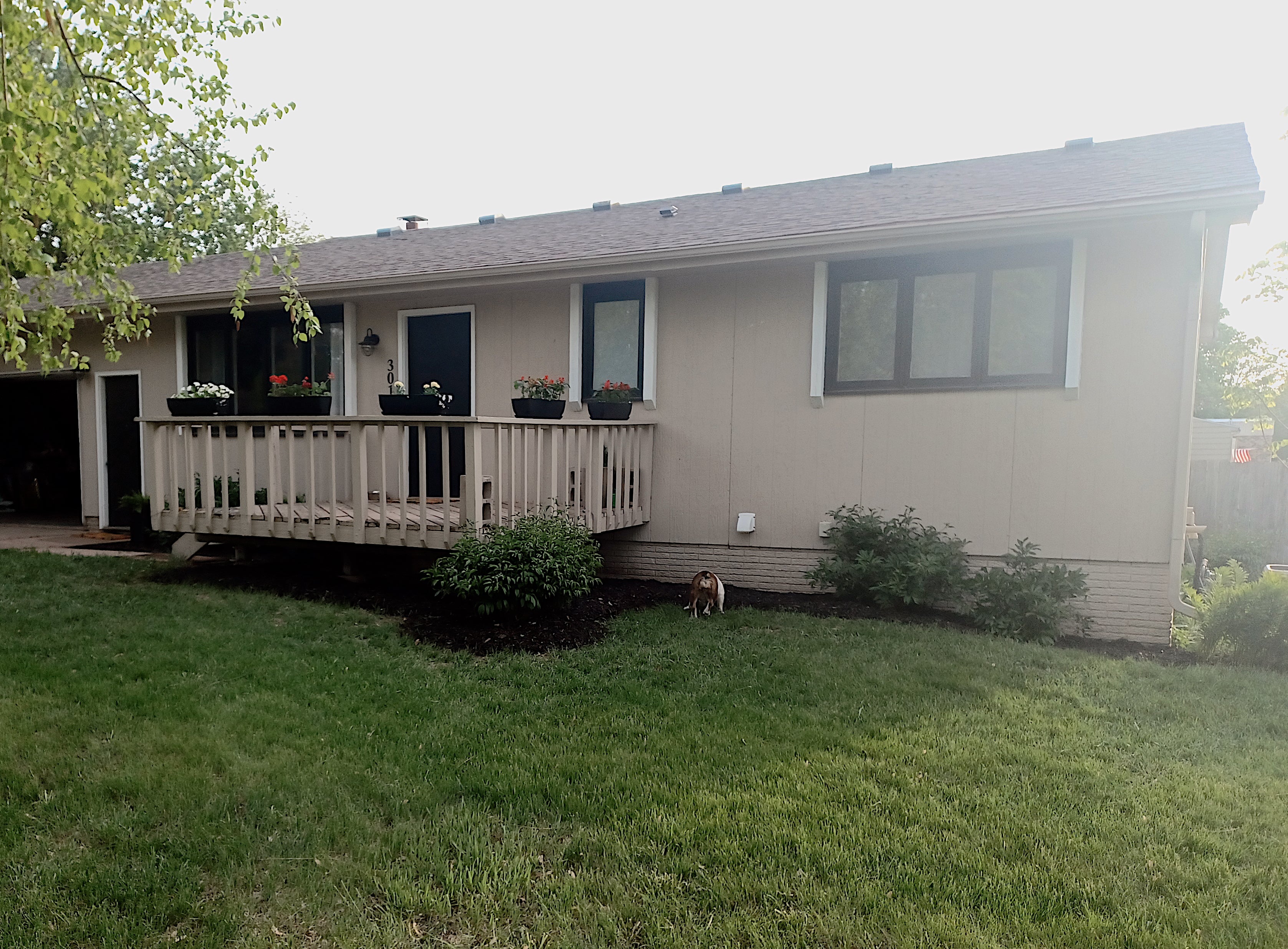 Dakota Scott i njezin suprug kupili su njihov dom u Južnoj Dakoti 2021. godine. Kaže da je lokacija važan faktor za bilo kojeg kupca kuće, ali posebno one koji su mladi mladići