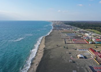 Tinejdžer umire nakon što se tunel pijeska sruši u popularnom talijanskom odmaralištu