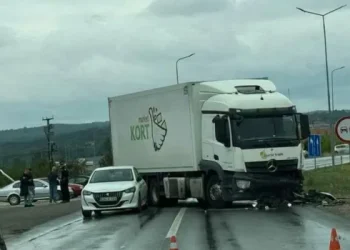 Tragedija kod Modriče: Poginuo policajac, kolega mu završio u bolnici