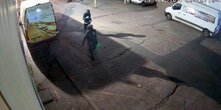 Tri krivnja u ruskoj vatri skladišta povezanih s obavještajnim službama u Londonu