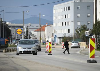 Tri žene napale 29-godišnju Zadranku na Putu Murvice: bila im je stanarka…