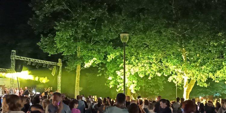 Trilj pokazao srce za Josipa: Održan humanitarni koncert u Gradskom parku