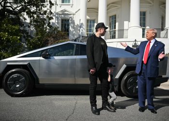 Trump Ally i Mega Investor pokreću PAC -a kako bi išli protiv Musk -ovih političkih ambicija – i u svom imenu uzima uboda u Teslinu