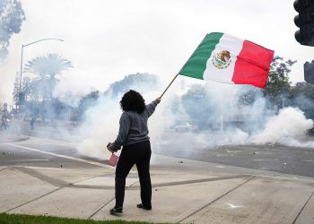 Trump administrator bori se protiv sudskog naloga koji ograničava provođenje leda u LA -u