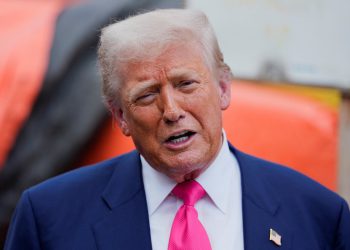 Trump ažuriranja uživo: Bill Clinton je u knjizi rođendanske knjige u knjizi, navodi se da je Epsteinova ‘dječja znatiželja’ u knjizi rođendana, kako se pojavljuju nove poruke