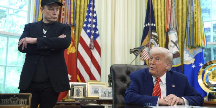 Trump eksplodira Muskov plan da razbije dvostrani američki sustav-RT World News