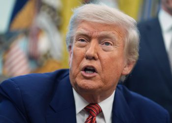 Trump i Putin govore nakon što Pentagon zaustavi Ukrajinsku raketnu pošiljku