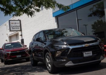 Trump je obećao da će podržati proizvođače automobila u Detroitu – njegov dogovor s Japanom držite ih u čizmama